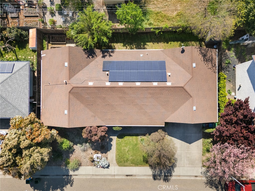 https://media.crmls.org/medias/55a08804-a3f9-43ed-b9dc-affd3401f296.jpg?preset=X-Large