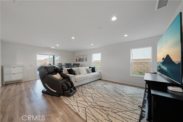 Detail Gallery Image 26 of 34 For 13857 Raven St, Victorville,  CA 92392 - 4 Beds | 2/1 Baths