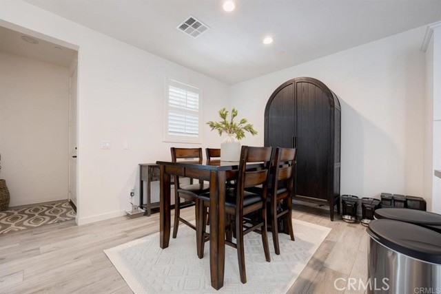 Detail Gallery Image 4 of 24 For 1127 Camino Levante, Chula Vista,  CA 91913 - 4 Beds | 3 Baths