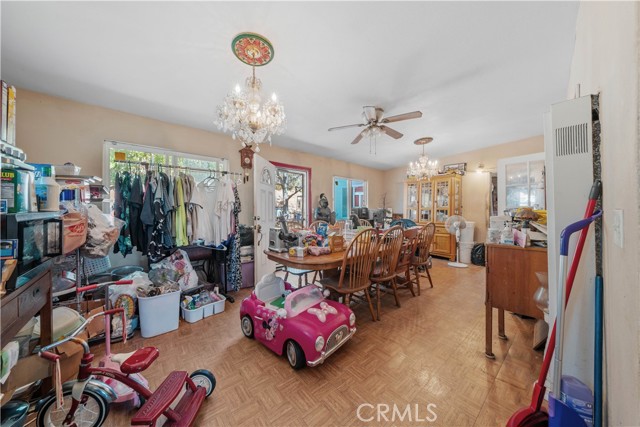 Detail Gallery Image 34 of 38 For 93 E Oxford St, Chula Vista,  CA 91911 - 5 Beds | 2 Baths