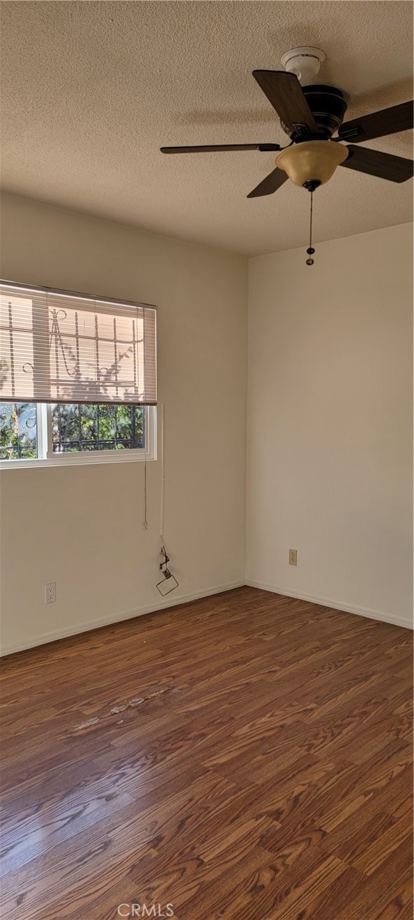 Detail Gallery Image 8 of 15 For 2538 Thurman Ave #1,  Los Angeles,  CA 90016 - 1 Beds | 1 Baths