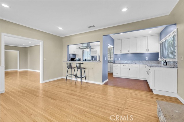 Detail Gallery Image 13 of 42 For 918 Dorothea Rd, La Habra Heights,  CA 90631 - 3 Beds | 2 Baths