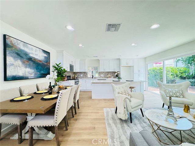 32942 Paseo Del Lucero, San Juan Capistrano CA: https://media.crmls.org/medias/55a632ff-4624-4112-8356-cc6c8dd54212.jpg