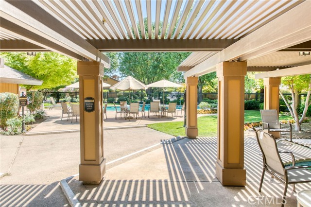 6300 N Palm Avenue, Fresno CA: https://media.crmls.org/medias/55a65405-9bc4-4a45-8f74-5be9288893cb.jpg