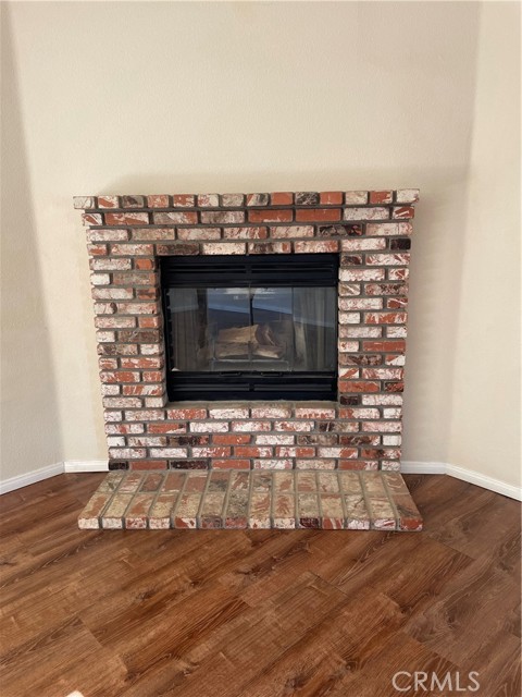 Detail Gallery Image 5 of 15 For 21150 Lone Eagle, Apple Valley,  CA 92308 - 3 Beds | 2 Baths