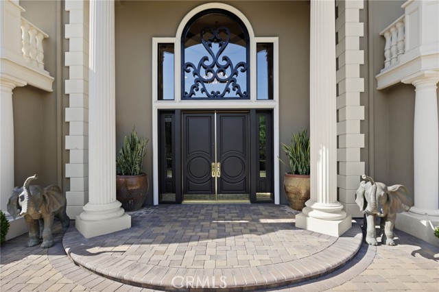 451 W Le Roy Avenue, Arcadia CA: https://media.crmls.org/medias/55a84170-0653-41de-8511-66828fa900e8.jpg