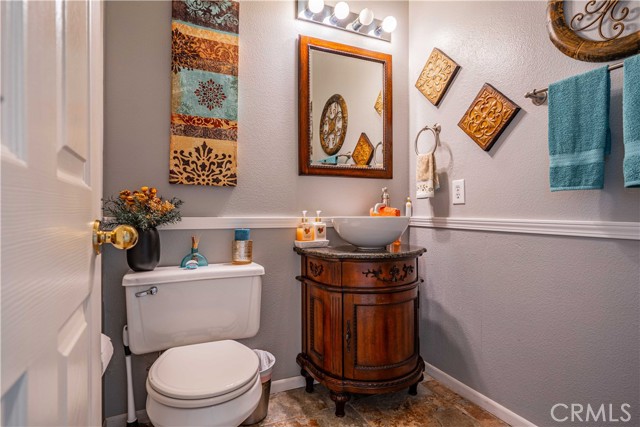 Detail Gallery Image 13 of 46 For 23599 Gingerbread Dr, Murrieta,  CA 92562 - 4 Beds | 2/1 Baths