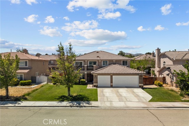 Detail Gallery Image 1 of 39 For 5564 Capri Ct, Palmdale,  CA 93552 - 6 Beds | 3 Baths