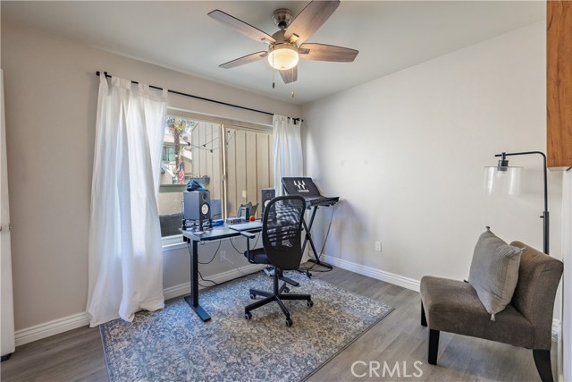 Detail Gallery Image 25 of 53 For 1422 Camelot Dr, Corona,  CA 92882 - 2 Beds | 1/1 Baths