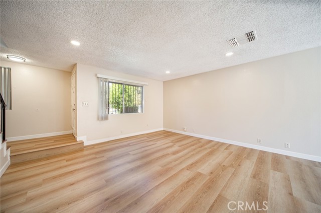 Detail Gallery Image 2 of 19 For 11408 Herb St #7,  South El Monte,  CA 91733 - 2 Beds | 1/1 Baths