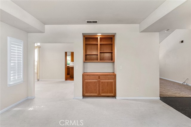 Detail Gallery Image 10 of 51 For 2372 Bloomington Ave, Chico,  CA 95928 - 3 Beds | 2 Baths