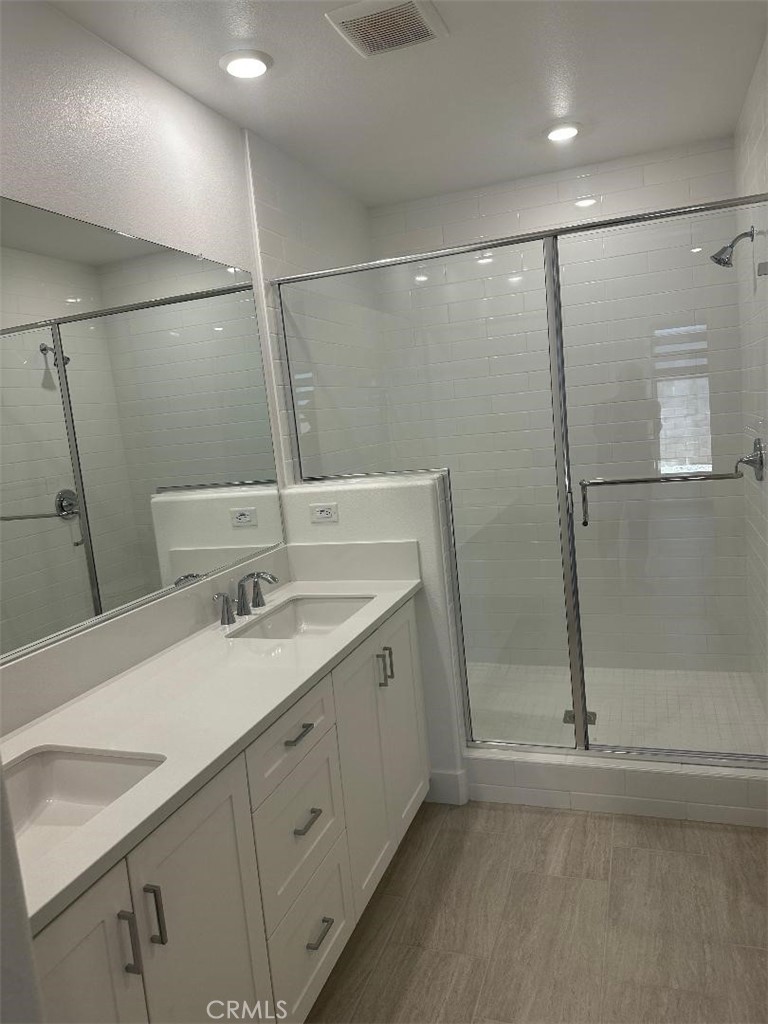 MLS #OC25269852 image #11