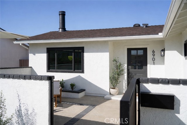 Detail Gallery Image 5 of 33 For 6901 Breeland, Huntington Beach,  CA 92647 - 3 Beds | 2 Baths