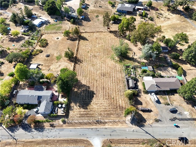 4384 La Paz Lane, Santa Rosa CA: https://media.crmls.org/medias/55abc23b-af30-4ad6-a1e7-13552e133616.jpg