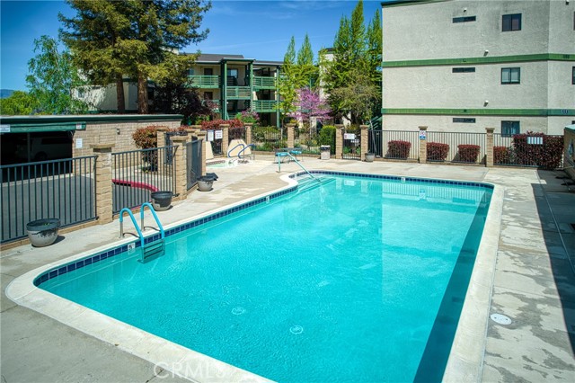 Detail Gallery Image 30 of 39 For 10 Royale Ave 23b,  Lakeport,  CA 95453 - 3 Beds | 2 Baths