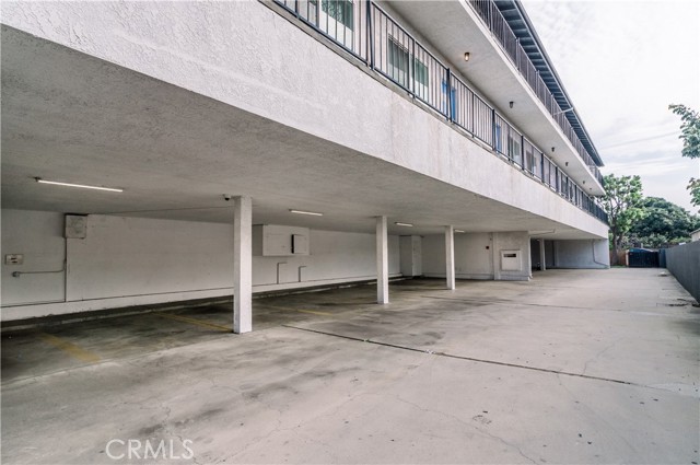 Detail Gallery Image 21 of 25 For 110 S Eucalyptus Ave #5,  Inglewood,  CA 90301 - 2 Beds | 1/1 Baths