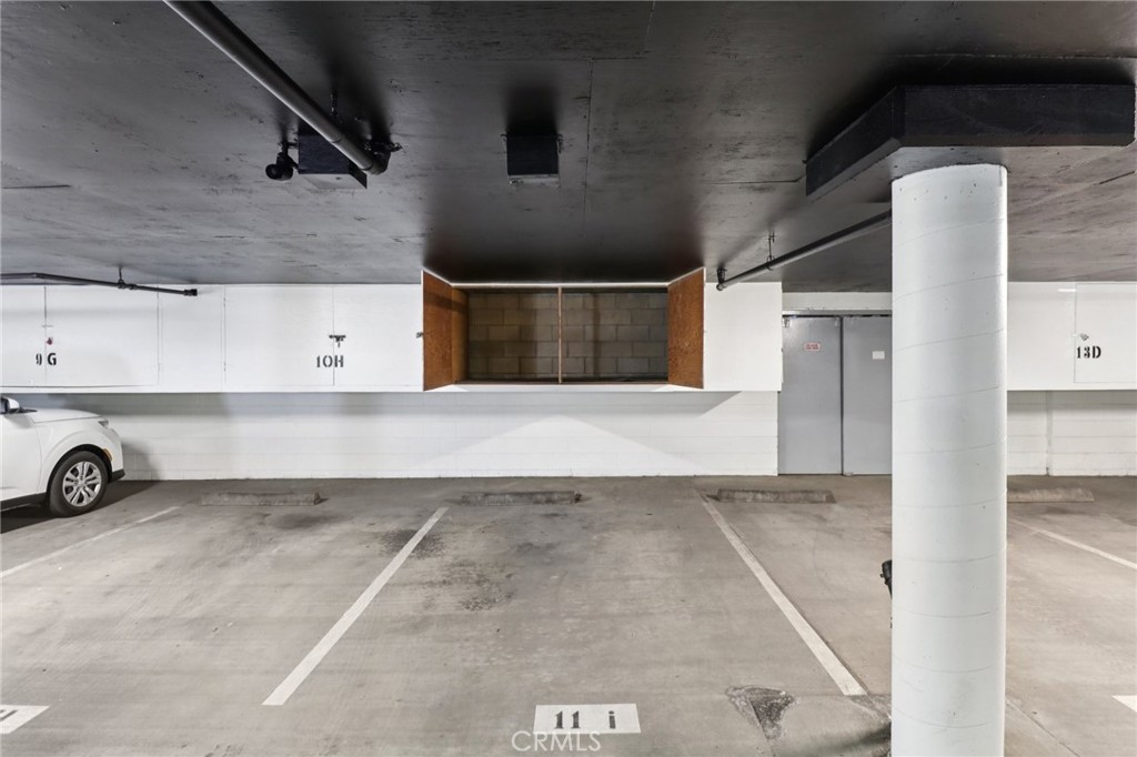 MLS #OC25192516 image #32