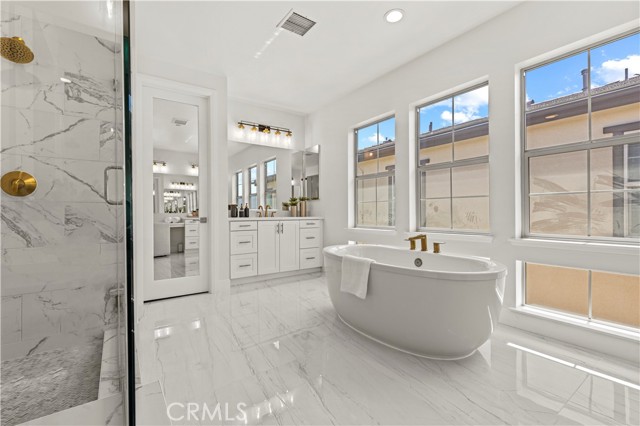 Detail Gallery Image 38 of 69 For 1186 Viejo Hills Dr, Lake Forest,  CA 92610 - 5 Beds | 5/1 Baths