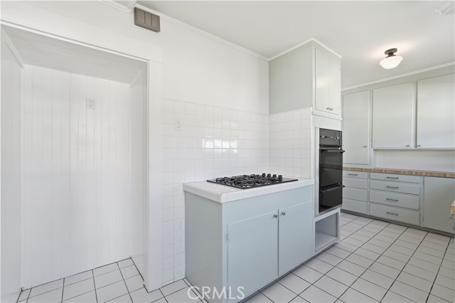 Detail Gallery Image 21 of 41 For 815 South Juanita, Redondo Beach,  CA 90277 - 4 Beds | 2 Baths