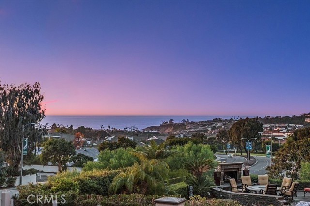 11 Porto Cervo Drive, Dana Point CA: https://media.crmls.org/medias/55af95b3-bbfe-4dc3-beb4-664fb88ba30d.jpg