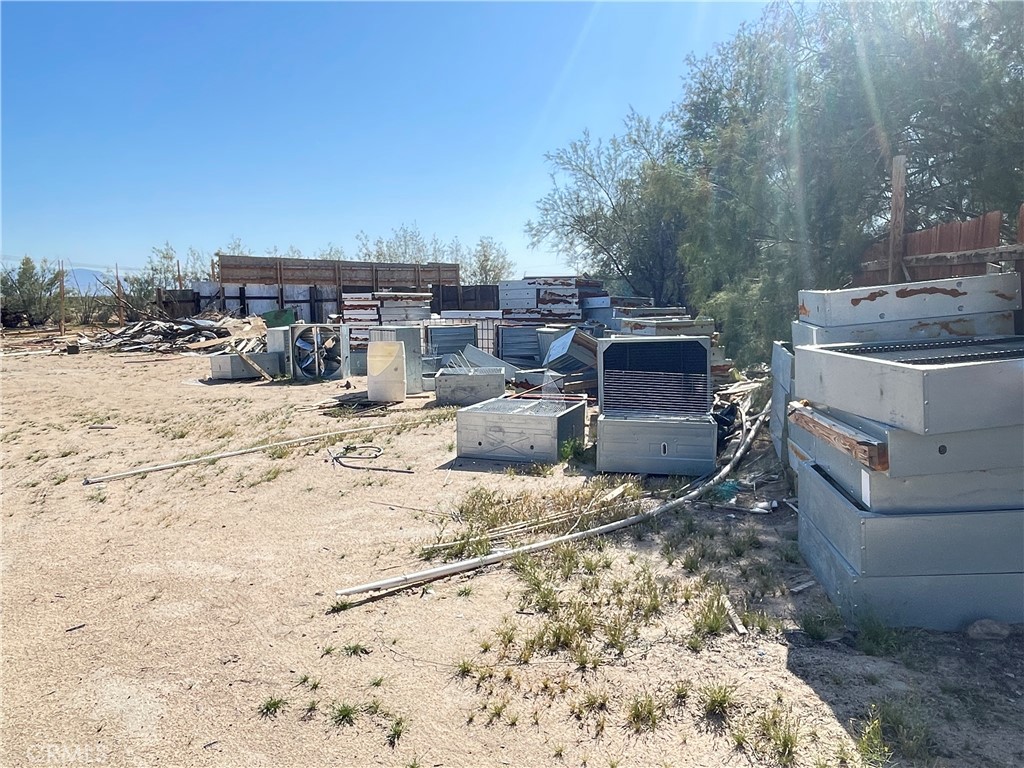 55Afe6B8 Ce29 42C7 8Afe 20B2775D6F7F 45200 Camelot Drive, Yermo, Ca 92398 &Lt;Span Style='BackgroundColor:transparent;Padding:0Px;'&Gt; &Lt;Small&Gt; &Lt;I&Gt; &Lt;/I&Gt; &Lt;/Small&Gt;&Lt;/Span&Gt;