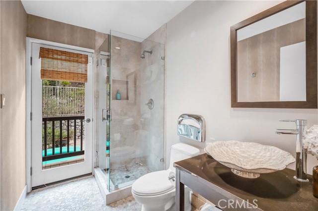 Image 23 of 29 For 21095 Raquel Road
