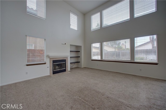 1831 Berkeley Way, Santa Maria CA: https://media.crmls.org/medias/55b0a115-fed2-4dee-b1a2-c74cea52f74f.jpg