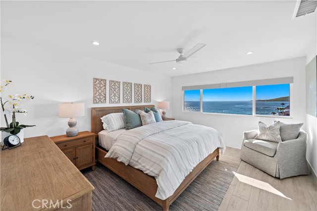 Detail Gallery Image 16 of 41 For 51 Blue Lagoon, Laguna Beach,  CA 92651 - 3 Beds | 3 Baths