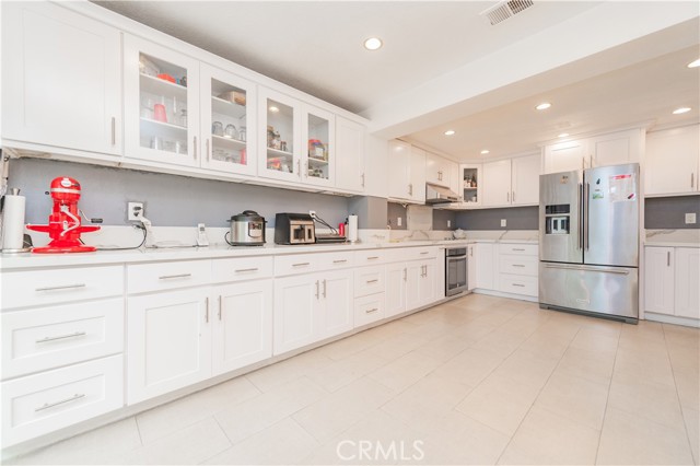 10 La Quinta, Irvine CA: https://media.crmls.org/medias/55b25b00-d668-4120-b1b8-762f2288b100.jpg