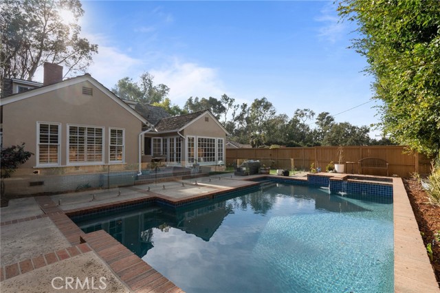 3717 Palos Verdes Drive, Palos Verdes Estates, California 90274, 4 Bedrooms Bedrooms, ,3 BathroomsBathrooms,Residential,Sold,Palos Verdes,OC25027515