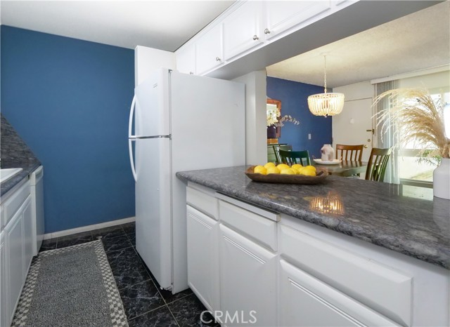635 Prospect Avenue, Redondo Beach, California 90277, 2 Bedrooms Bedrooms, ,2 BathroomsBathrooms,Residential,For Sale,Prospect,IN25120437