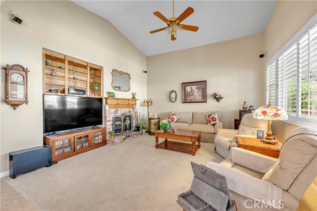 Detail Gallery Image 7 of 44 For 23832 Barberry, Murrieta,  CA 92562 - 3 Beds | 3 Baths