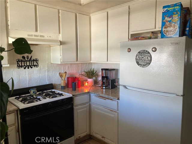 1131 Barstow Road, Barstow CA: https://media.crmls.org/medias/55b3a4e9-1975-40f1-ace0-f59aa2d6a448.jpg