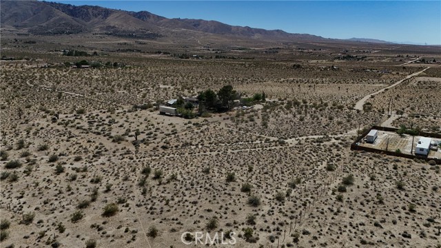 Detail Gallery Image 6 of 10 For 753 Yucca St, Lucerne Valley,  CA 92356 - – Beds | – Baths