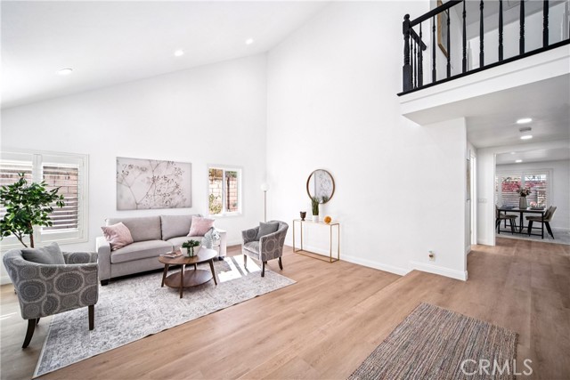 Detail Gallery Image 8 of 43 For 25496 Coral Wood St, Lake Forest,  CA 92630 - 5 Beds | 3 Baths