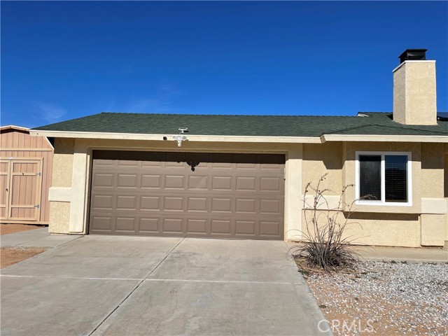 Detail Gallery Image 2 of 15 For 21150 Lone Eagle, Apple Valley,  CA 92308 - 3 Beds | 2 Baths