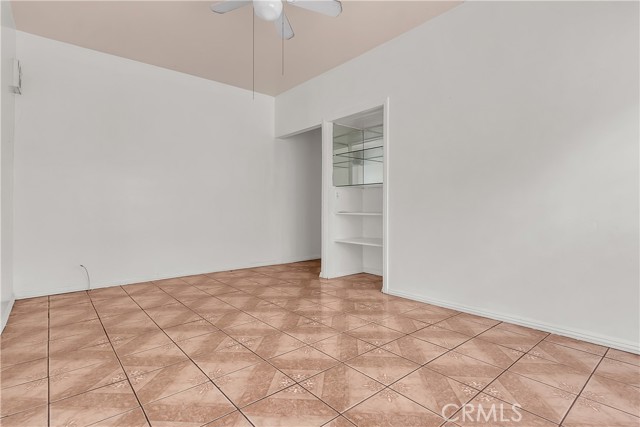 Detail Gallery Image 13 of 30 For 657 E 53rd, Los Angeles,  CA 90011 - – Beds | – Baths