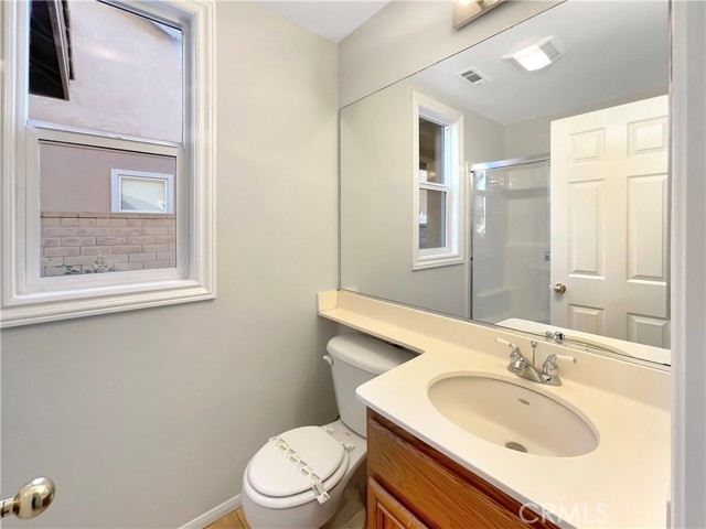 Image 11 of 28 For 37326 La Lune Avenue