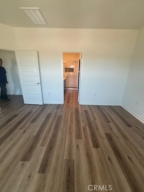 552 Via San Felipe, Camarillo CA: https://media.crmls.org/medias/55b7e686-7e9f-4687-bbe9-8f321ecfa6e6.jpg