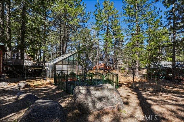 Detail Gallery Image 38 of 39 For 2692 Valhalla, Running Springs,  CA 92382 - 3 Beds | 2/1 Baths