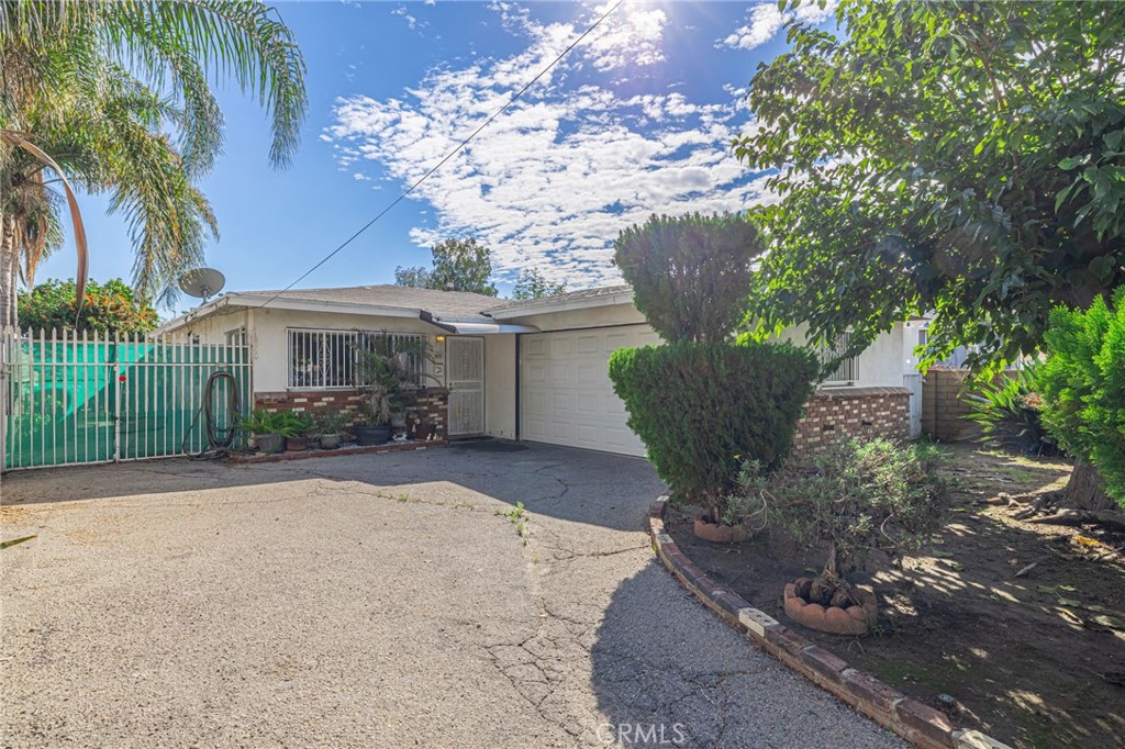 MLS #IV25263790 image #1