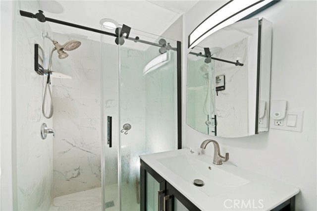 2415 Casa Grande Street, Pasadena CA: https://media.crmls.org/medias/55bc14ea-0362-4a29-81a8-3b51a31705c8.jpg