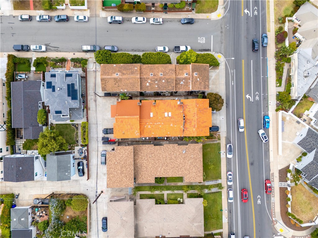 https://media.crmls.org/medias/55bd1dd9-e593-454b-b377-61c8fb735cff.jpg?preset=X-Large