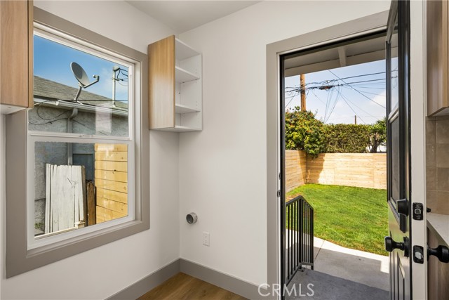 2510 Termino Avenue, Long Beach CA: https://media.crmls.org/medias/55bd5d20-7dcc-4572-bda8-646493b676d6.jpg