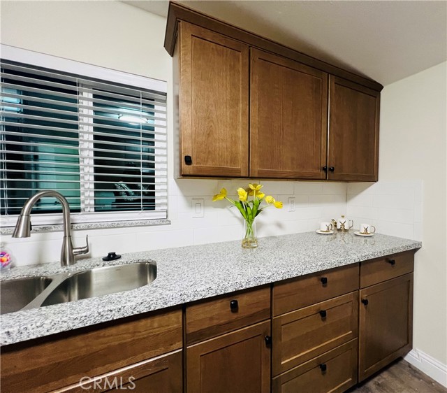 Detail Gallery Image 9 of 14 For 1385 N San Pablo Ave, Fresno,  CA 93728 - 3 Beds | 1 Baths