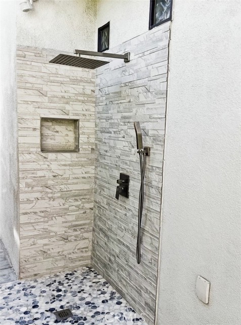 Detail Gallery Image 20 of 24 For 1523 E San Lorenzo, Palm Springs,  CA 92264 - 5 Beds | 5 Baths