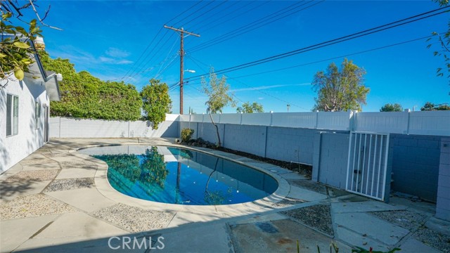 Detail Gallery Image 46 of 63 For 24306 Gilmore St, West Hills,  CA 91307 - 4 Beds | 2 Baths