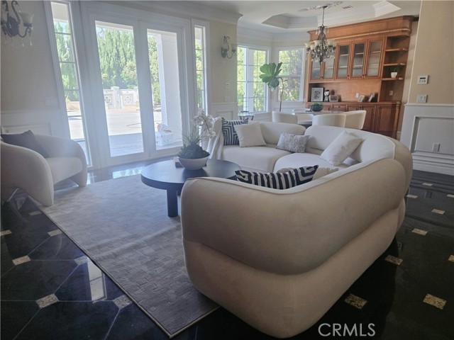 Detail Gallery Image 18 of 39 For 1117 Encanto Drive, Arcadia,  CA 91007 - 6 Beds | 6/1 Baths