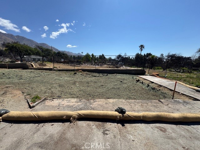 Detail Gallery Image 22 of 24 For 94 Marathon Rd, Altadena,  CA 91001 - – Beds | – Baths