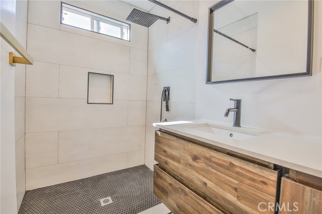 Detail Gallery Image 27 of 36 For 3112 Gale Ave, Long Beach,  CA 90810 - – Beds | – Baths